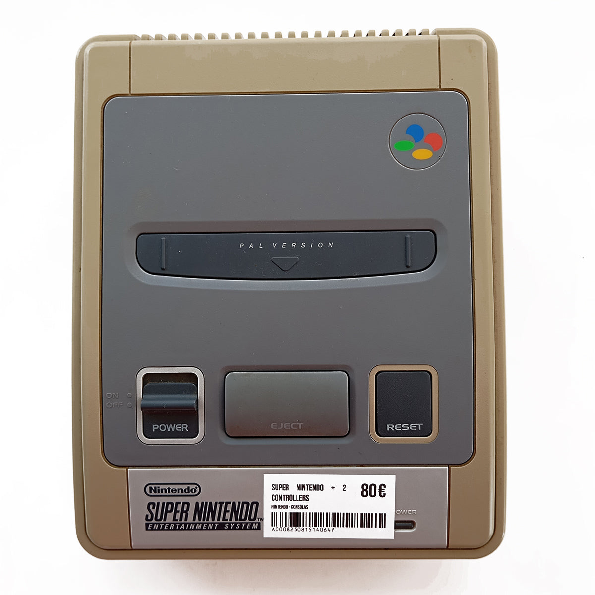 Super Nintendo + 2 Controllers
