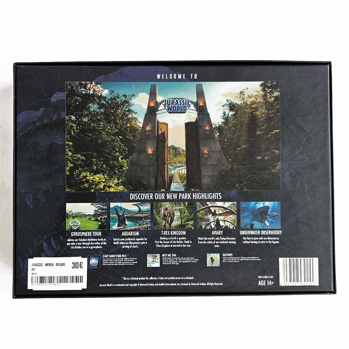 Jurassic World Deluxe Kit
