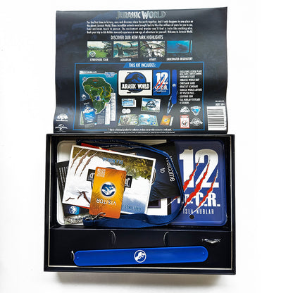 Jurassic World Deluxe Kit